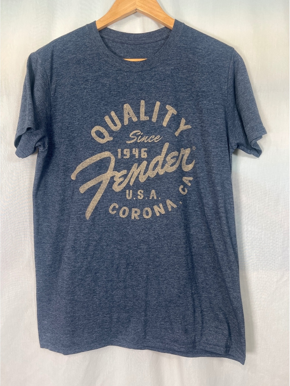 Fender Quality Since 1946 T-Shirt Men's Medium